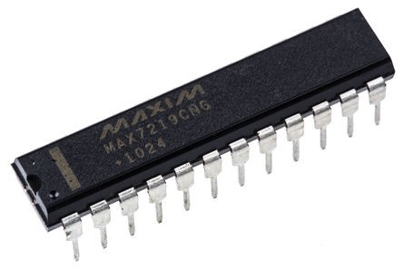 MAX7219CNG, Driver de LED 8-Digits 64-Segments, 5 V, 24 broches