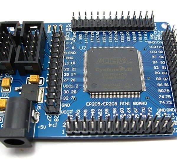 Altera FPGA Cyclon2 EP2C5T144