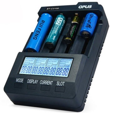 Opus BT - C3100 V2.2 Chargeur de Batterie Intelligent